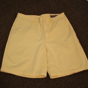 Vineyard Vines men's club shorts